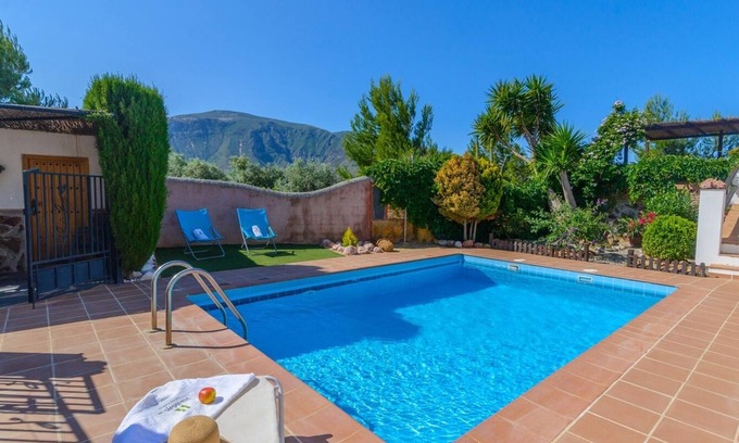 Orgiva Villa | Cortijo El Olivar Órgiva by Ruralidays