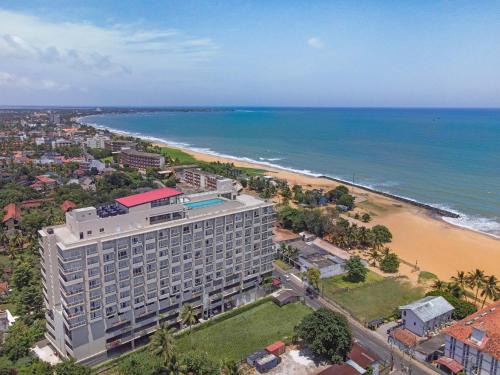 Kochchikade Hotel | Corundum Breeze Negombo