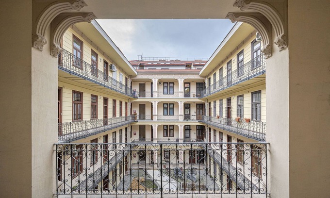 Belso-Ferencvaros Apartment | Corvin City Apartment
