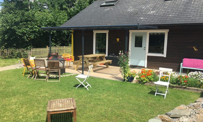 Stratford Cabin | Cosey cabin the in beautiful peaceful setting in the Wicklow Mountains