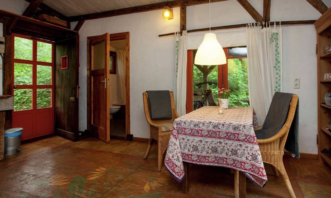 Municipality of Leudal House | Cosily furnished small wooden house.