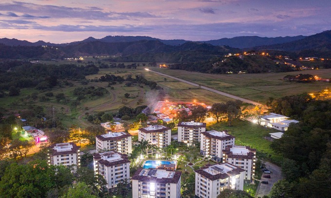 Barrio Santa Lucia Condo | Costa Linda Condo 1.3