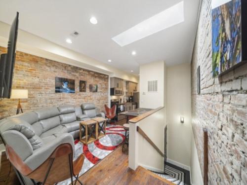 Wilmington Historic District Apartment | Costello's Den condo