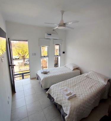 Avellaneda Hotel | Costumbres Argentinas Apart