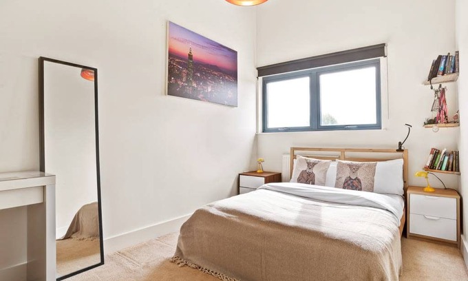 South Bermondsey Apartment | Cosy 1-Bed apt, one stop to London Bridge