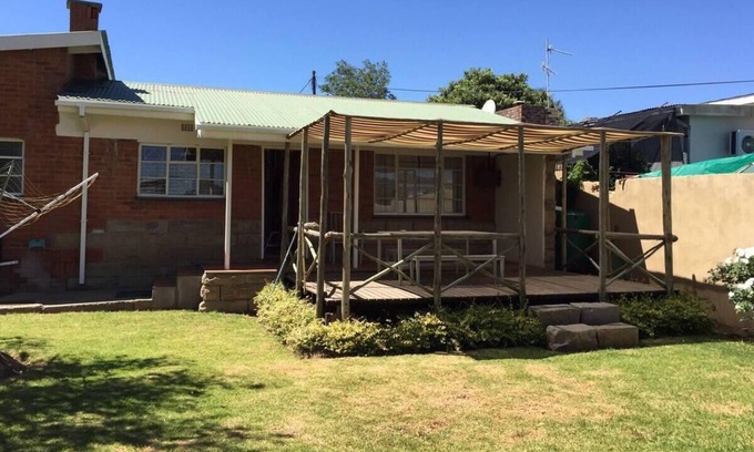 Maseru Cottage | Cosy 2-Bed House in Maseru for perfect calm and re