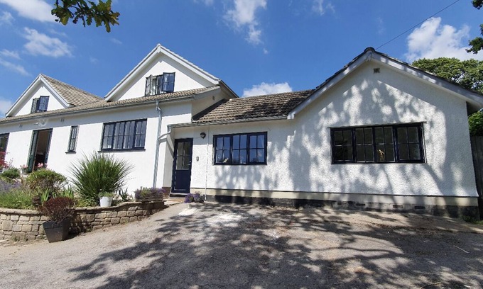 Newton Abbot Cottage | Cosy 2-Bed Property in Ashburton, Dartmoor