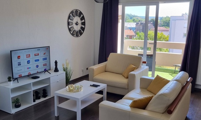 Givet Apartment | Cosy 2-bedroom apartment