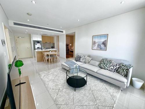 Homebush Apartment | Cosy 2-Bedroom Apartment, Homebush NSW 2140