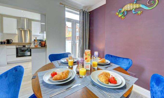 Thorpe Satchville House | Cosy 2 bedroom detached house