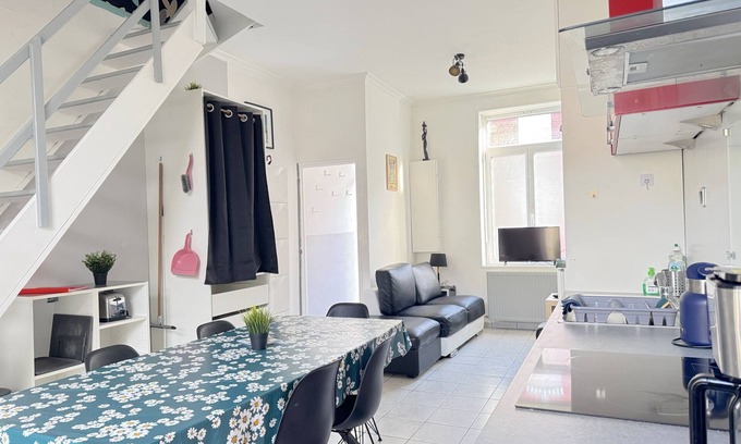 Croix House | Cosy 3-bedroom house close to all amenities
