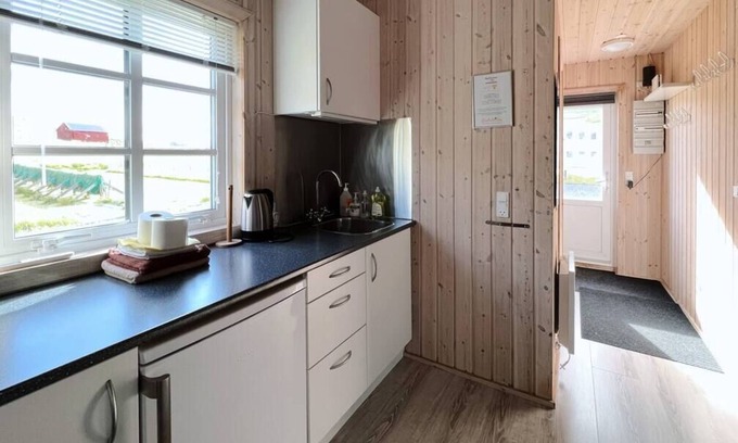 Vagur Cabin | Cosy and new cottage with two bedrooms (Cottage G)