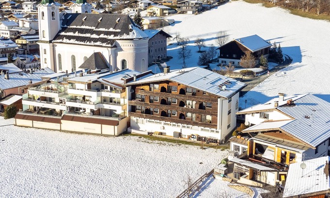 Brixen im Thale Apartment | Cosy apartment 600m from the ski lift