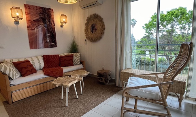 Santa-Lucia-di-Moriani Apartment | Cosy apartment at the foot of the beach