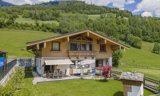 Stuhlfelden Apartment | Cosy apartment close to Kaprun and Kitzbühel
