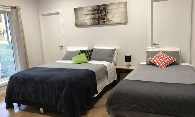 Clematis House | Cosy apartment close to Puffing Billy