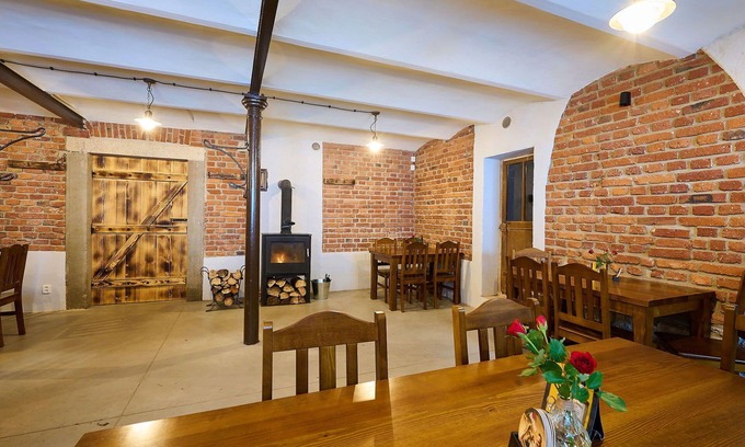 Desna Apartment | Cosy apartment for 4 people with pool, WIFI, TV and patio