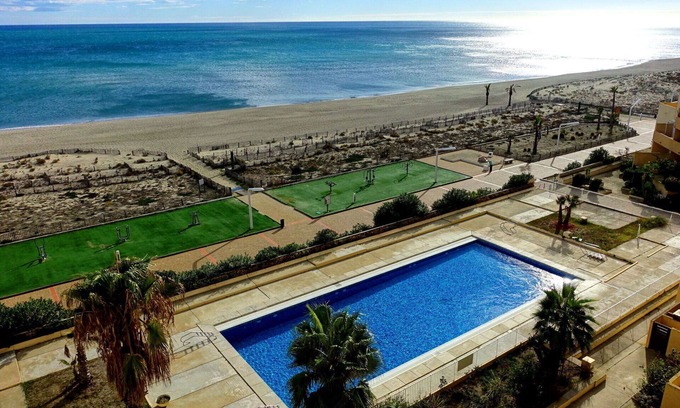 Saint-Hippolyte Apartment | Cosy apartment for 4 guests with pool, WIFI, TV, terrace and parking