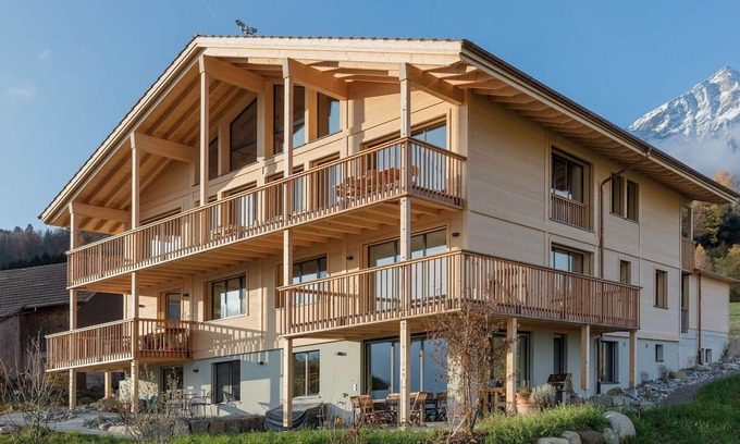 Faulensee Apartment | Cosy apartment for 2 guests with WIFI, balcony and parking