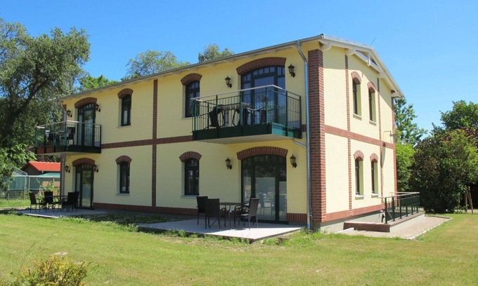 Splietsdorf Apartment | Cosy apartment for 3 guests with WIFI, TV, balcony, pets allowed and parking