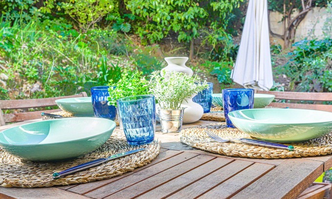 Saint Philippe Apartment | Cosy apartment for 3 people with WIFI, terrace, pets allowed and parking