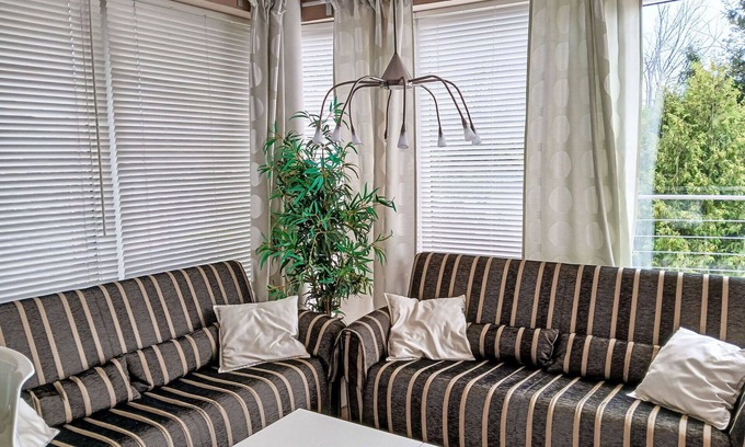 Stribrna Skalice Apartment | Cosy apartment for 4 guests with WIFI, TV, terrace, panoramic view and parking