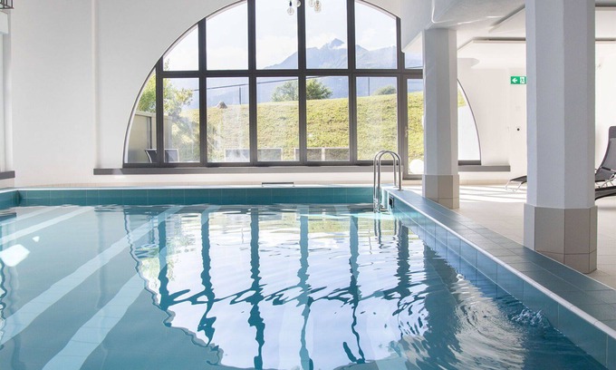 Falera Apartment | Cosy apartment for 4 people with pool, WIFI, TV, balcony, panoramic view and parking