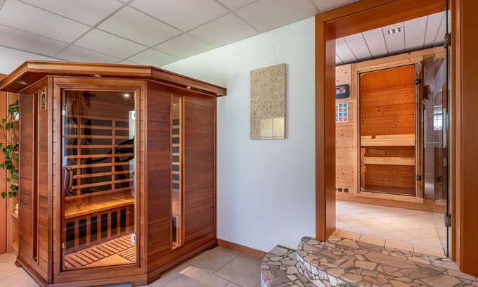 Solk Apartment | Cosy apartment for 5 guests with WIFI, TV, terrace, pets allowed and parking