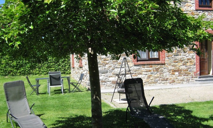 Amel Apartment | Cosy Apartment in Born (Amel) with Terrace and Garden