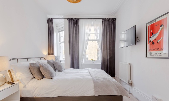 Belsize Park Apartment | Cosy apartment in Glenmore Road, 2 min walk to Belsize Park Tube station s
