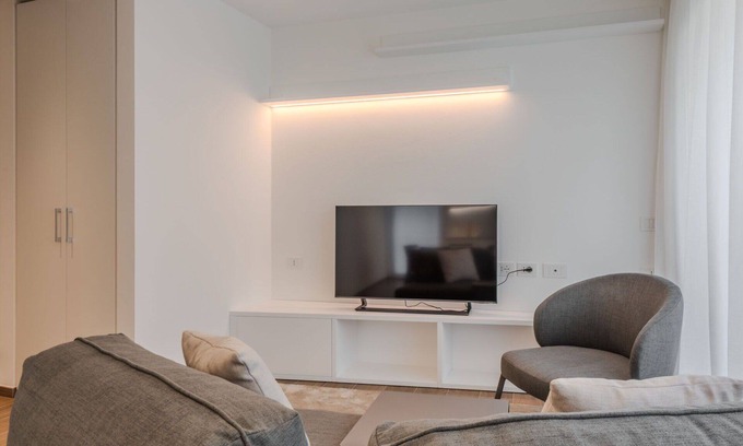 Pinzolo Villa | Cosy apartment in villa for 6 people with WIFI, TV, balcony and parking
