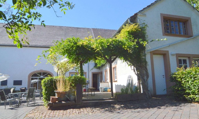 Meisburg Apartment | Cosy apartment with terrace in Meisburg