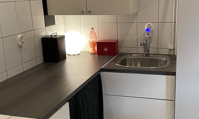 Enskede Apartment | Cosy basement flat in the heart of Tallkrogen - your perfect Stockholm oasis