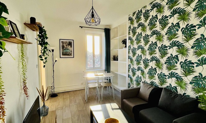 Dernier Sou Apartment | Cosy, bright apartment just a stone's throw from the old town