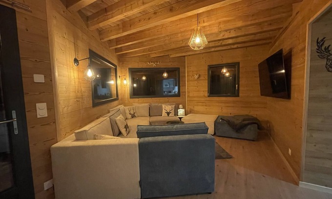 Les Orres Ski Chalet | COSY CHALET with SPA Jacuzzi, Hammam and Sauna!