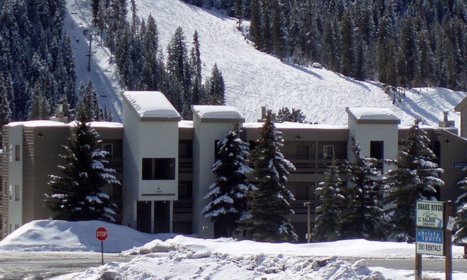 Mountain House Condo | Cosy Condo - Mountain & Slope view - Close to Lifts - Great Offers