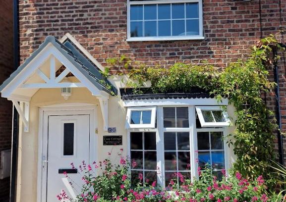 Bawtry Apartment | Cosy Cottage Central Bawtry - 2 Bedroom - High End Furnishings