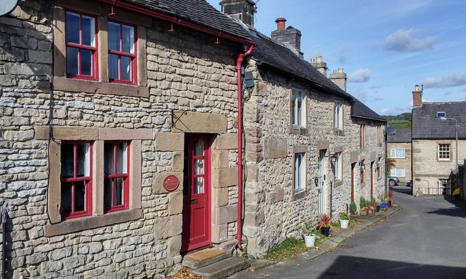 Winster House | Cosy Cottage in the Beautiful Derbyshire Dales, Peak District