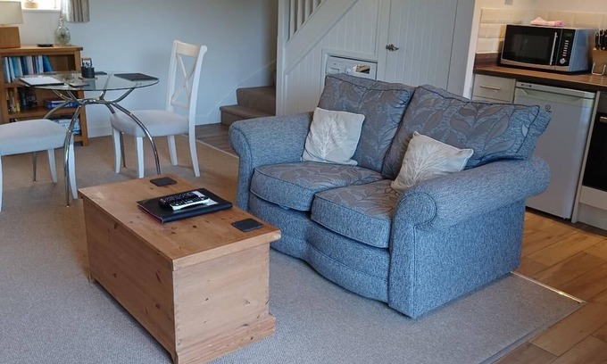 Bridport House | Cosy Dorset Cottage Just for Couples near Lyme Regis