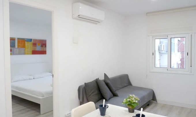 Collblanc y La Torrassa Apartment | Cosy Marbarcelona Apartments Direct Airport 32