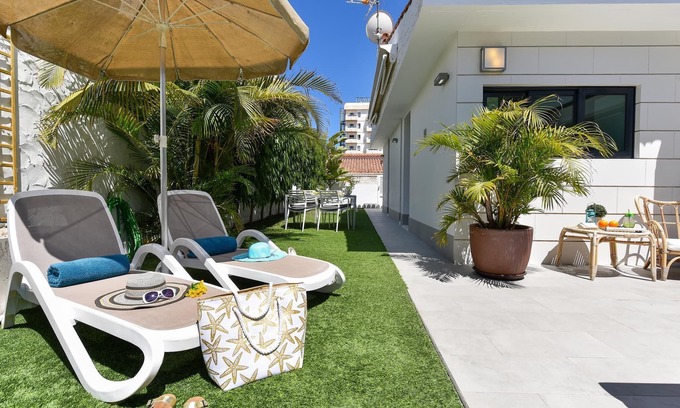 Playa del Ingles Cottage | Cosy Bungalow for 6 in Playa del Ingles GD04