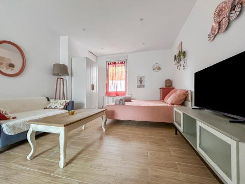 Tours Apartment | Cosy et calme, lit double, proche transports