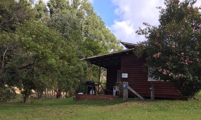 Channybearup Cabin | Cosy farm stay cabin. Centrally located to Pemberton & other tourist attractions
