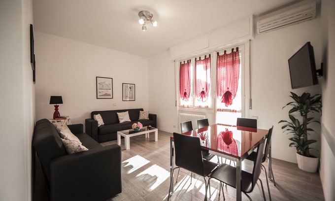 Ticinese Apartment | Cosy flat between Duomo of Milan and Navigli nightlife