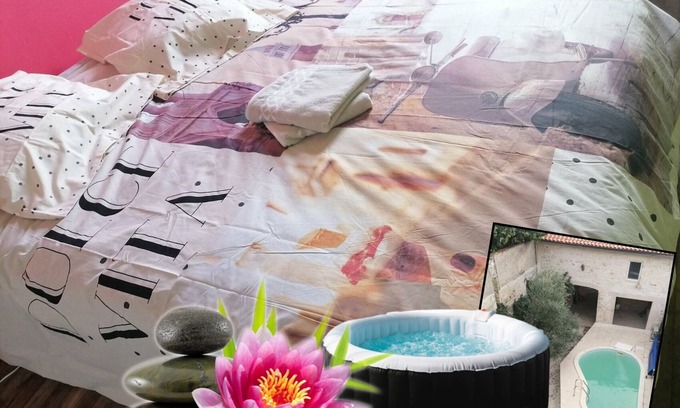 Chef-Boutonne Bed & Breakfast | Cosy guest room for 1 to 2 people