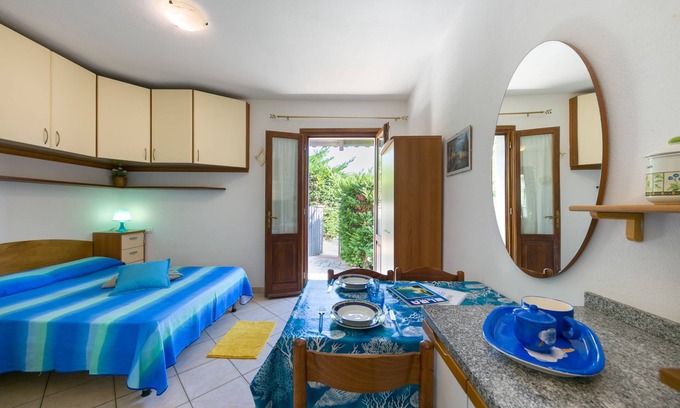 Fetovaia Apartment | Cosy holiday home near the sandy beach - Villino Beatrice