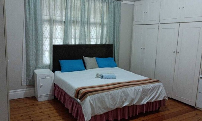 Scottsville House | Cosy Holiday Home close to Golden Horse Casino PMB