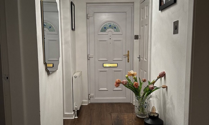 East Kilbride Apartment | Cosy home from home 2 bedroom apartment
