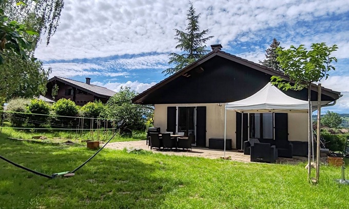 Bons-en-Chablais House | Cosy house between Lake Geneva and the mountains