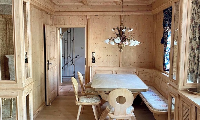 Staffel House | Cosy House with Austrian Flair by the River